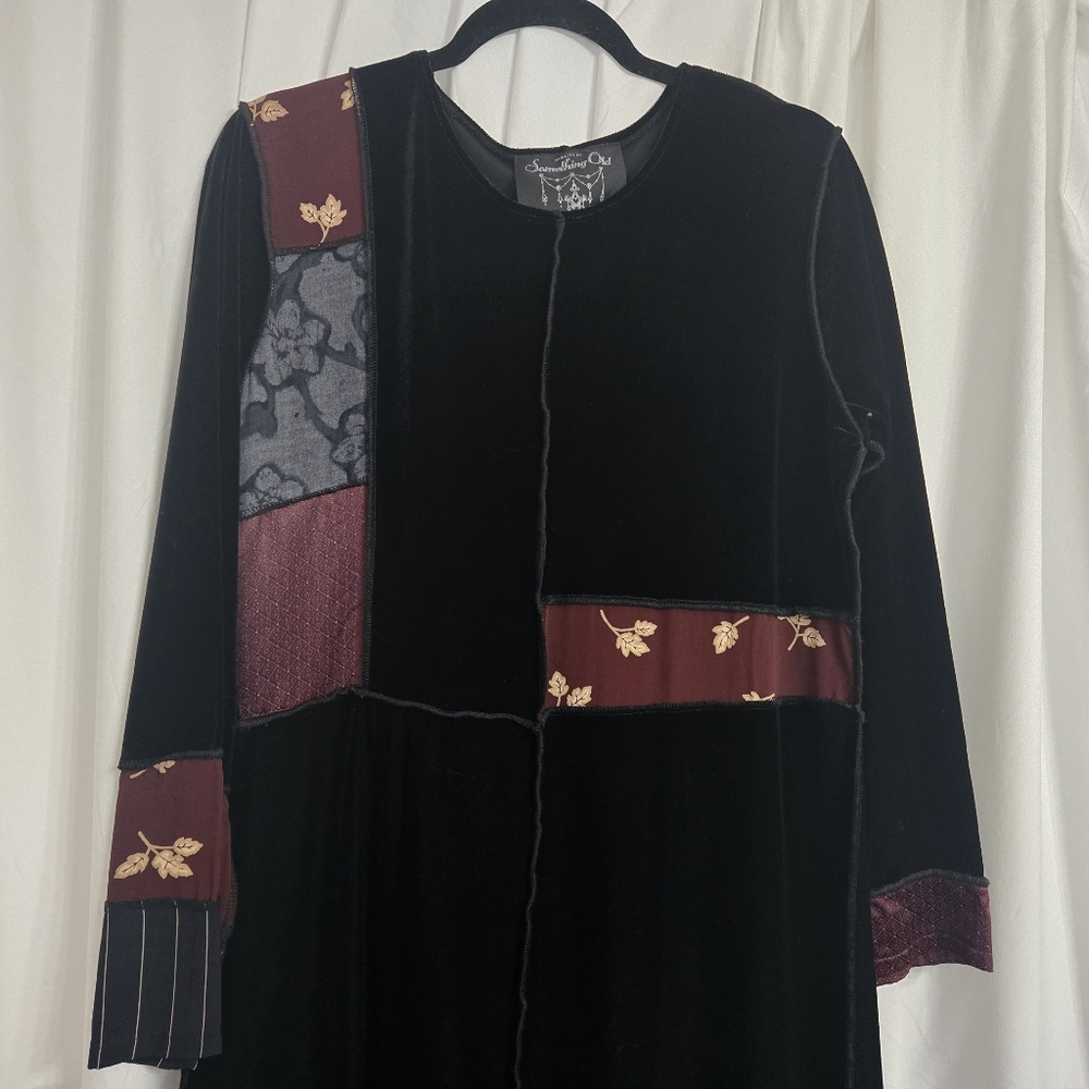 Something Old Something New Patchwork Black Velve… - image 8